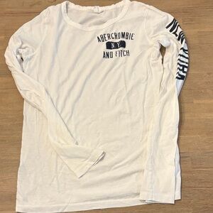 Abercrombie & Fitch White and Black Graphic Long Sleeve